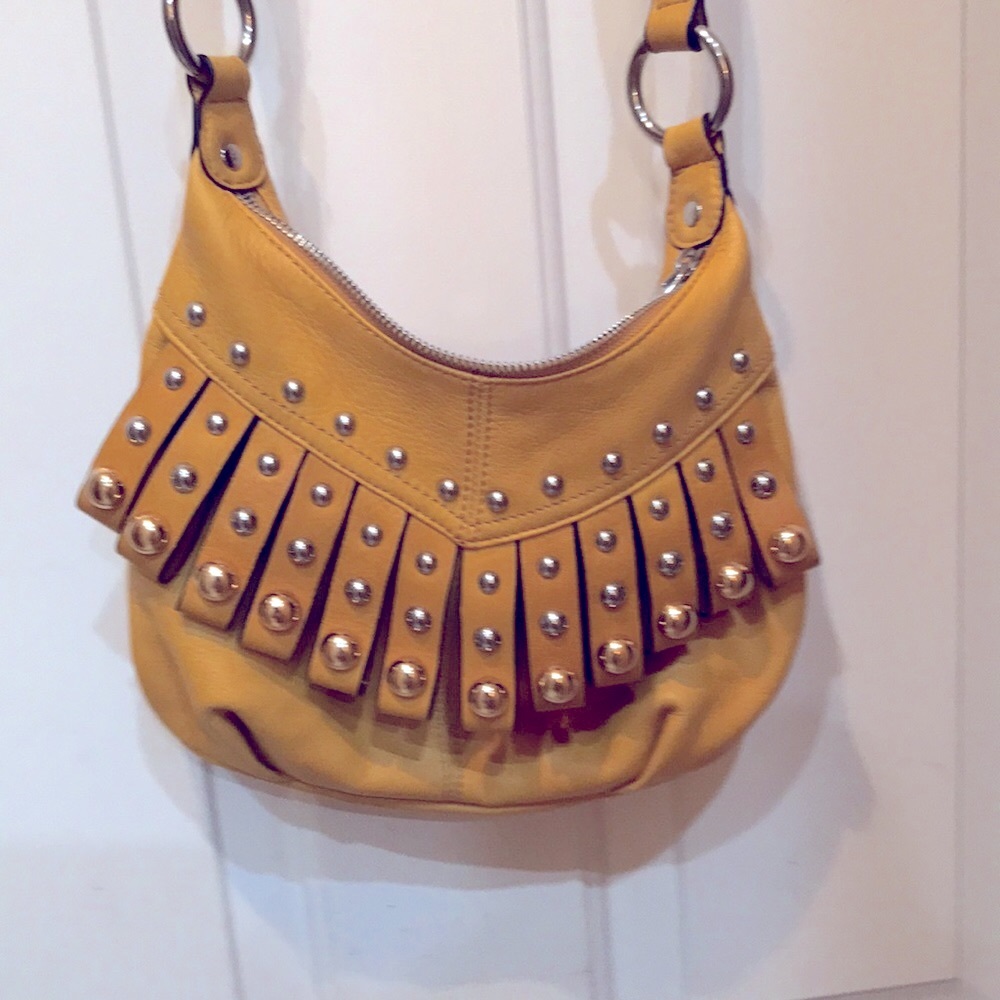 B Makosky soft leather handbag